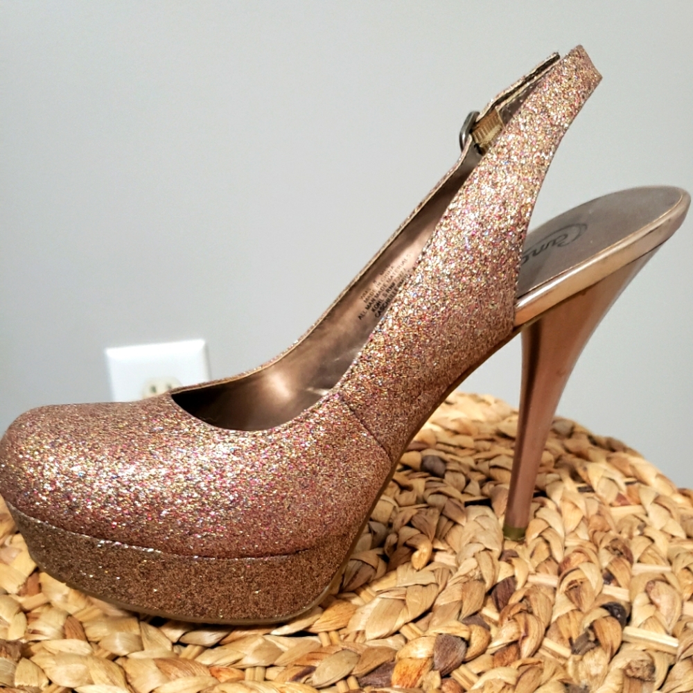 Candie's Glitter Pumps